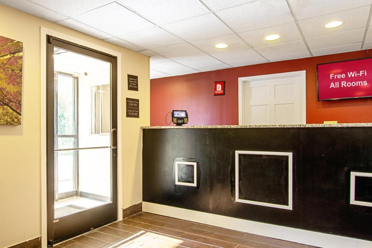 Red Roof Inn Scottsburg Εξωτερικό φωτογραφία