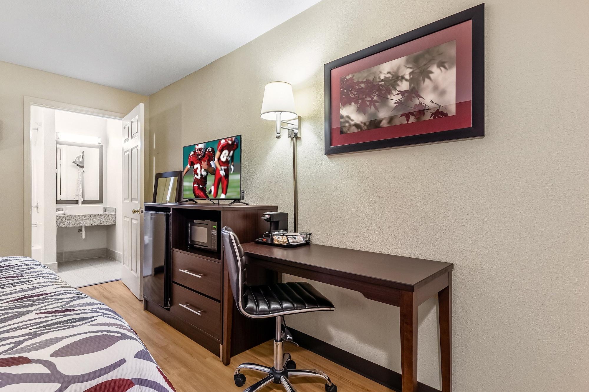 Red Roof Inn Scottsburg Εξωτερικό φωτογραφία
